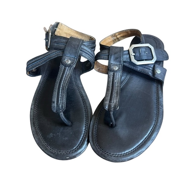 FRYE Grey Leather Alessia Trapunto Flats - Thong Sandals, Size 8 - Picture 1 of 7